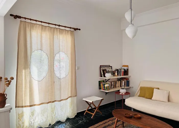 Διαμέρισμα In *